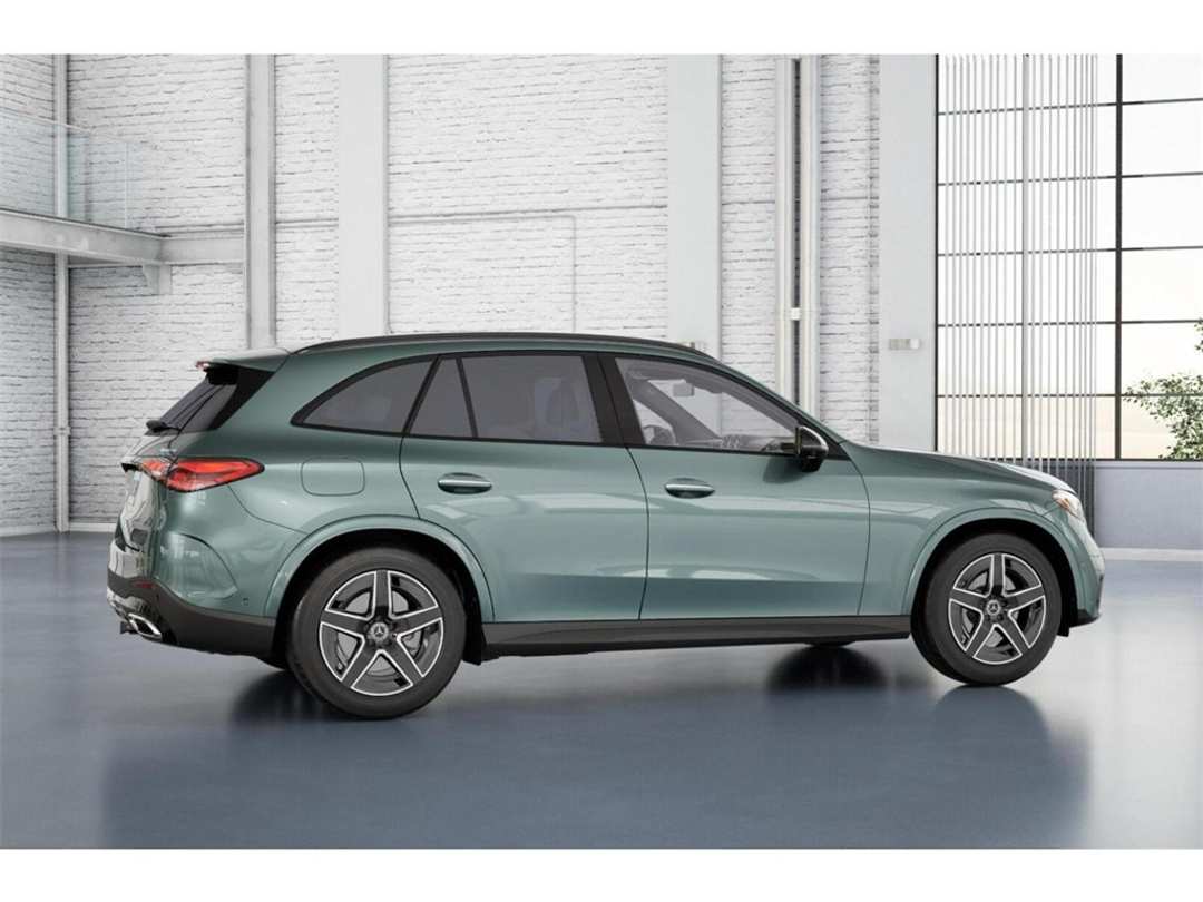 2026 Mercedes-Benz GLC GLC 300 - Image 18