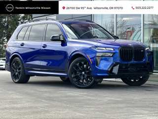 2025 BMW X7 M60i