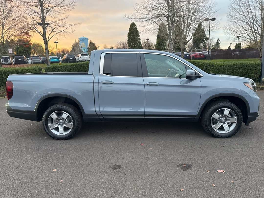 2026 Honda Ridgeline RTL - Image 2