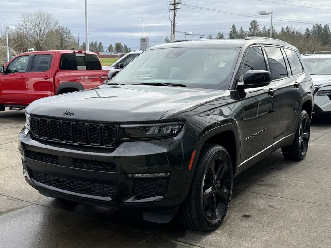 2024 Jeep Grand Cherokee L Limited - Image 4