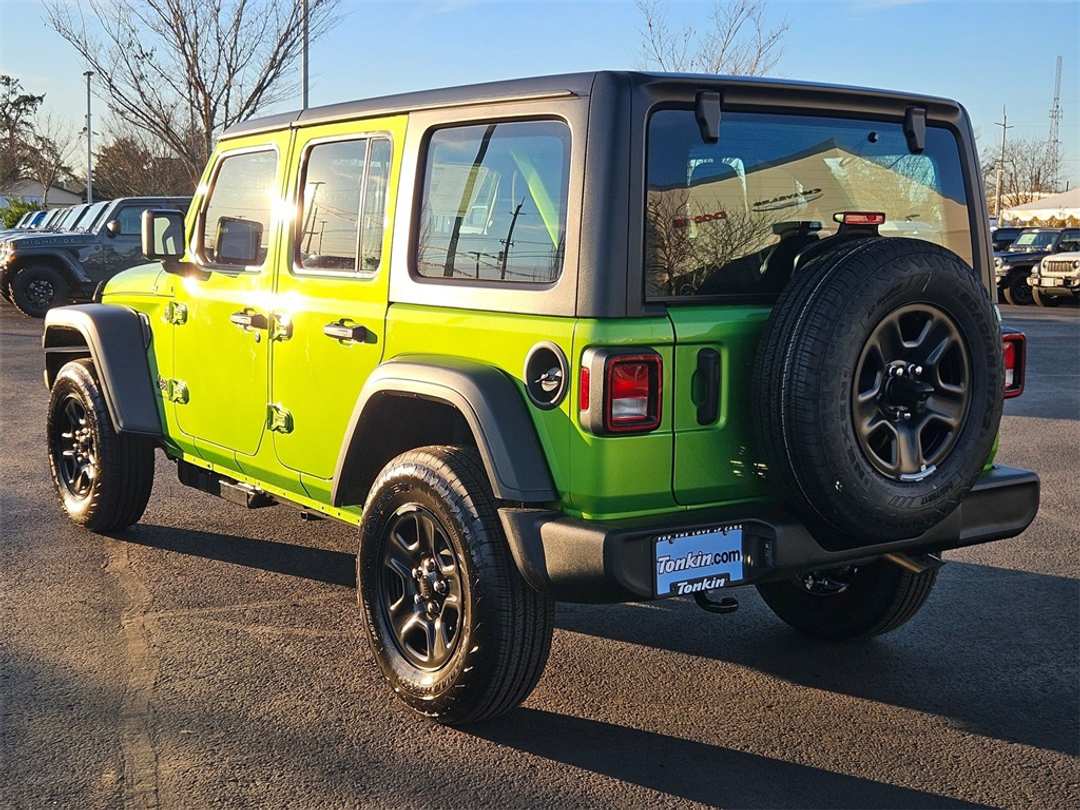 2026 Jeep Wrangler Sport - Image 4
