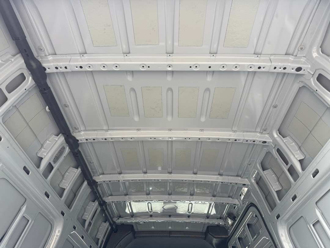 2025 Mercedes-Benz Sprinter 2500 Cargo 144 WB - Image 12