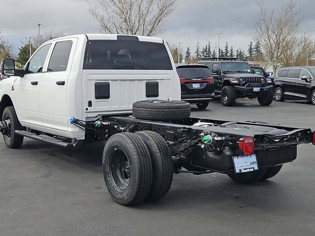 2026 Ram 3500HD Tradesman - Image 3