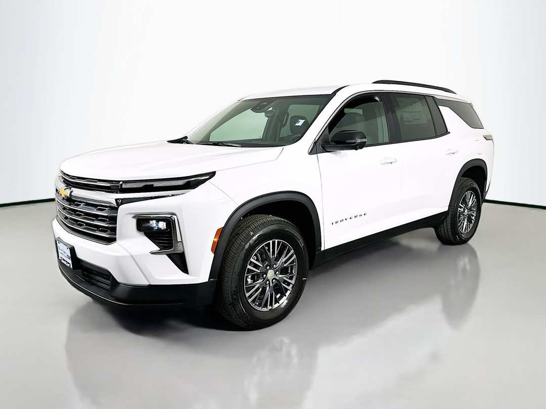 2026 Chevrolet Traverse LT - Image 3