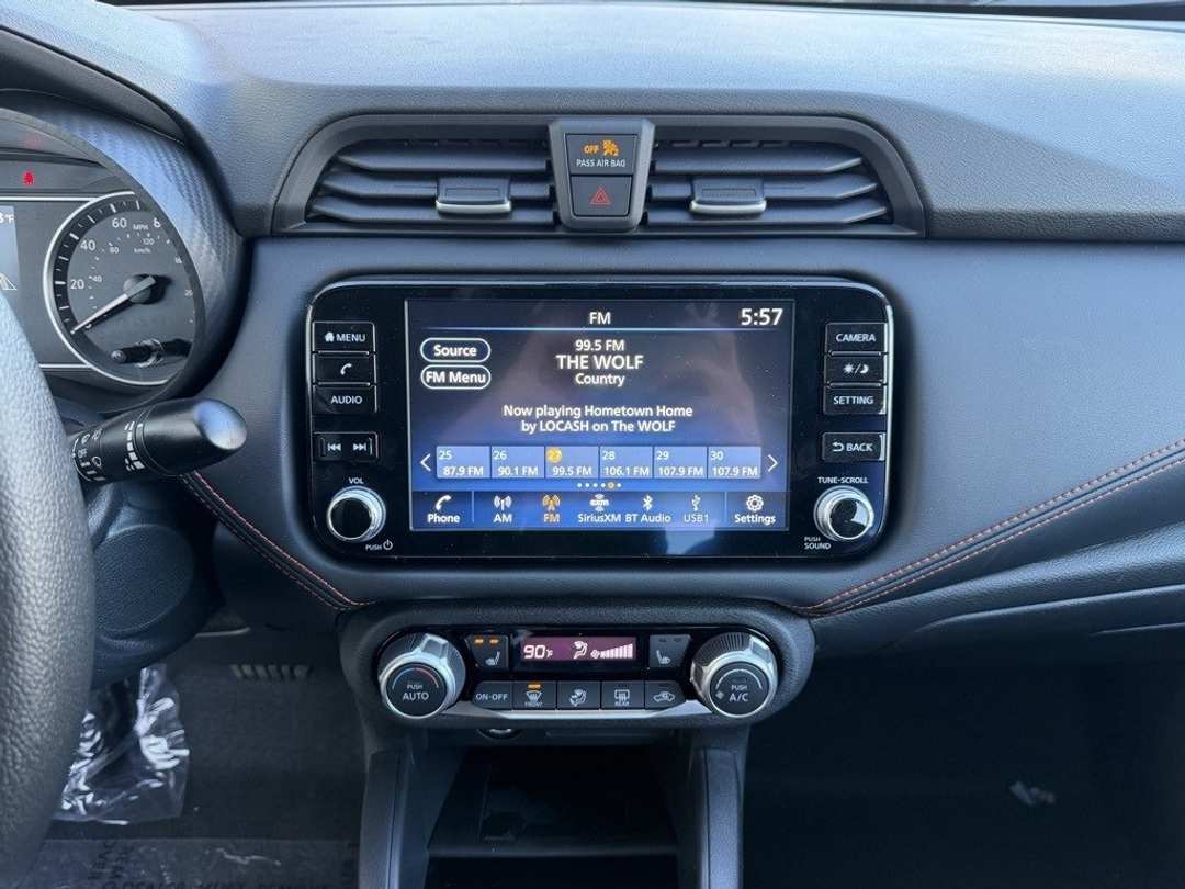 2025 Nissan Versa 1.6 SR - Image 20