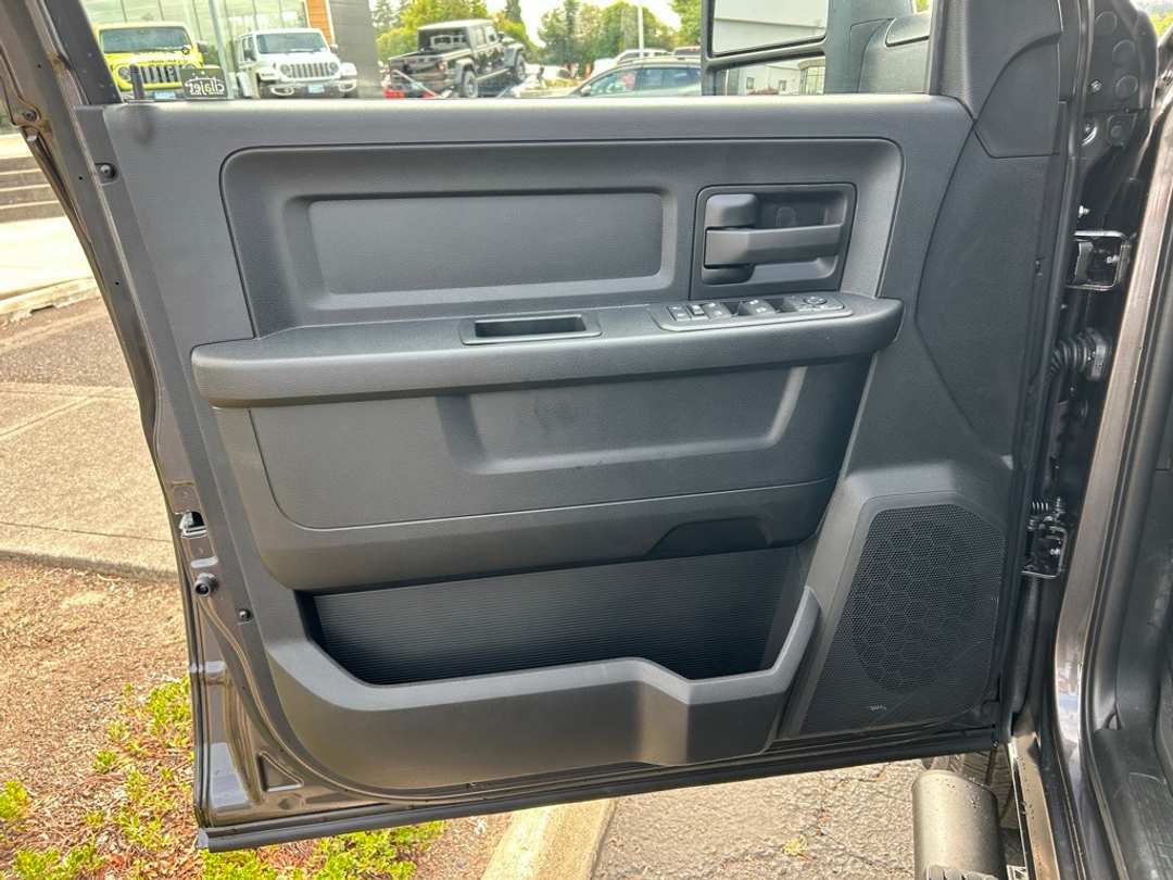 2026 Ram 3500 Tradesman - Image 13