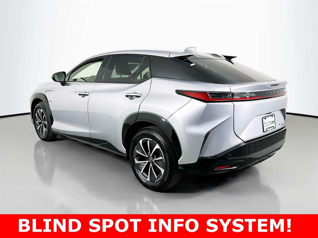 2023 Lexus Rz 450e Premium - Image 5