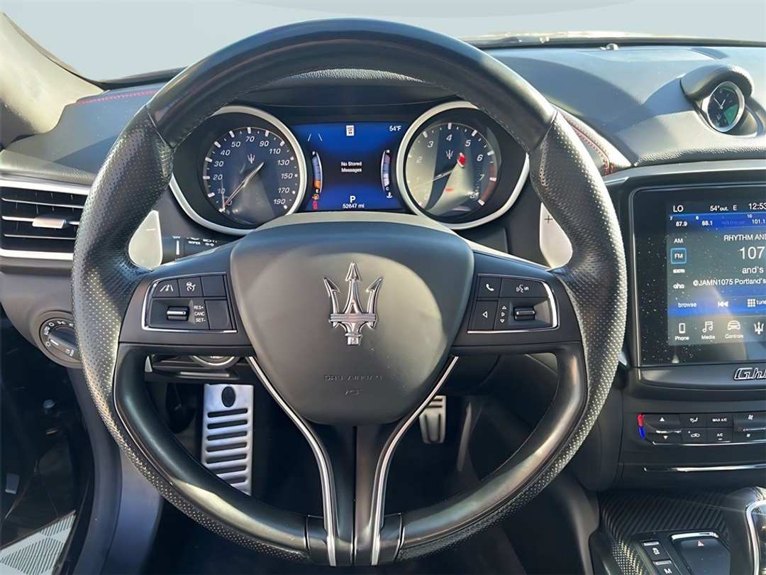 2018 Maserati Ghibli S Q4 GranSport - Image 14