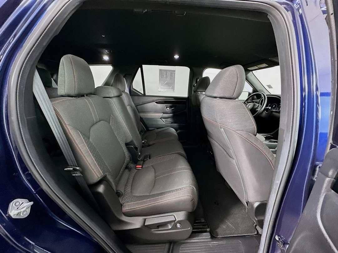 2024 Honda Pilot Sport - Image 28