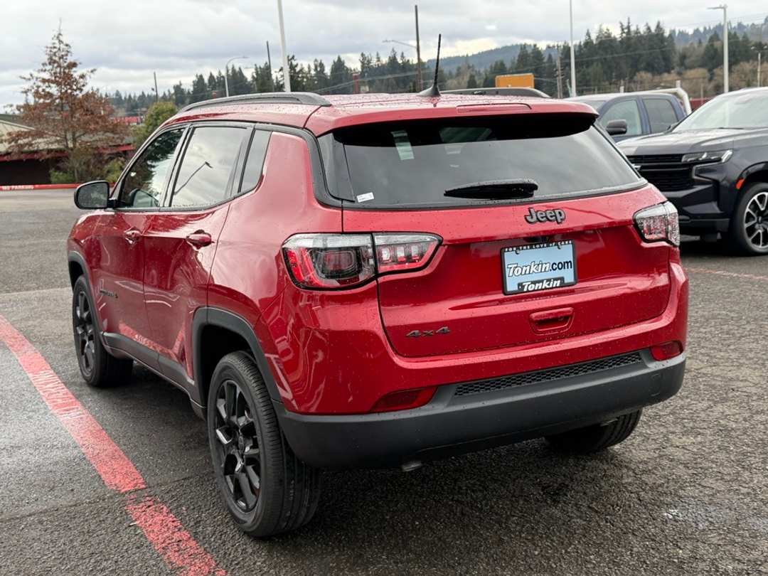 2026 Jeep Compass Latitude - Image 6
