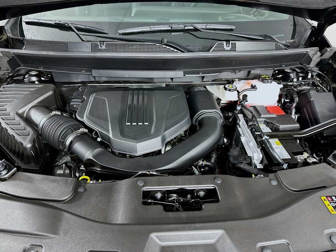 2026 Chevrolet Traverse Z71 - Image 32