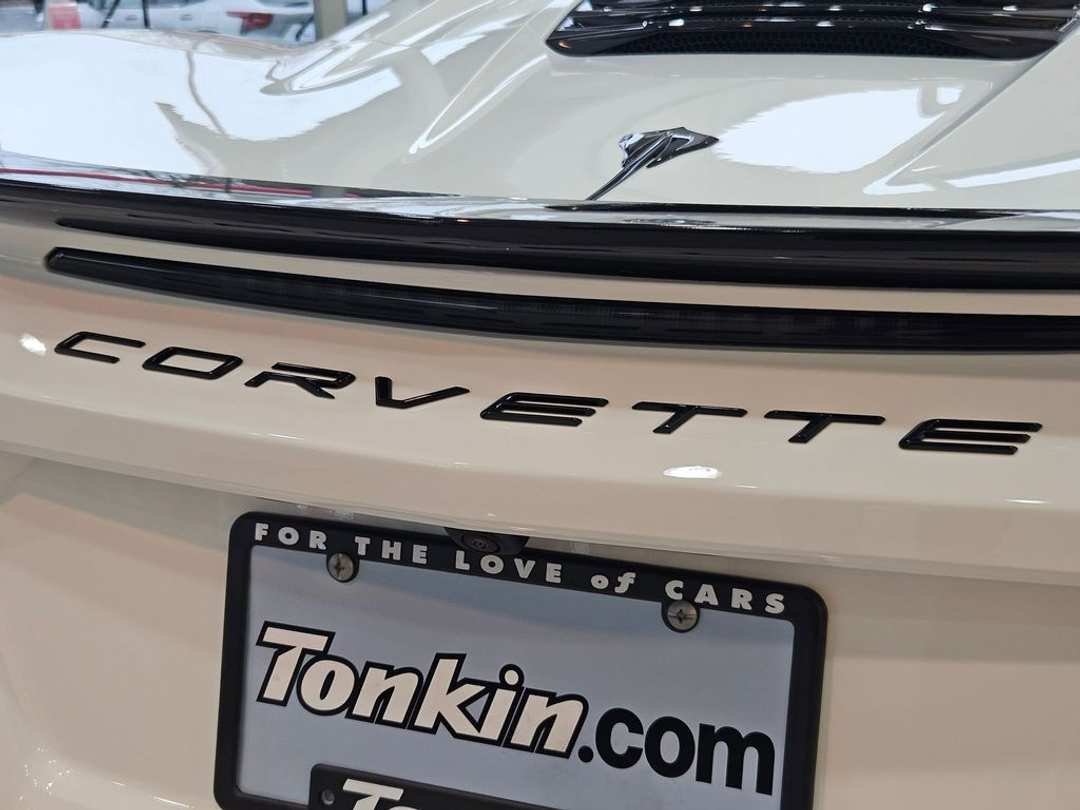 2026 Chevrolet Corvette Stingray - Image 29