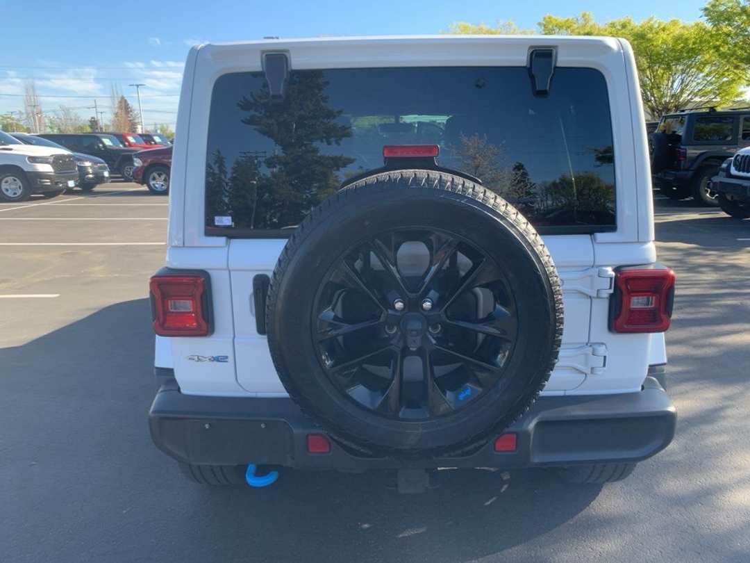 2023 Jeep Wrangler Sahara 4xe - Image 3