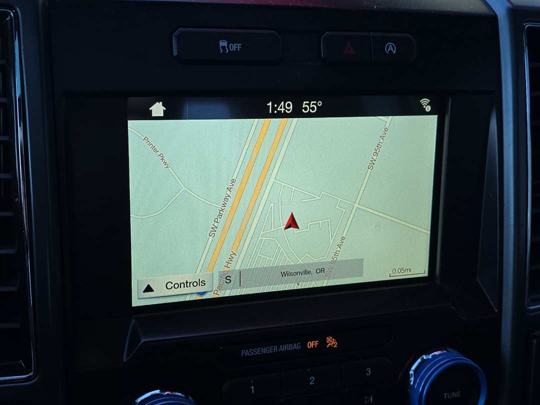 2017 Ford F-150 XLT - Image 17