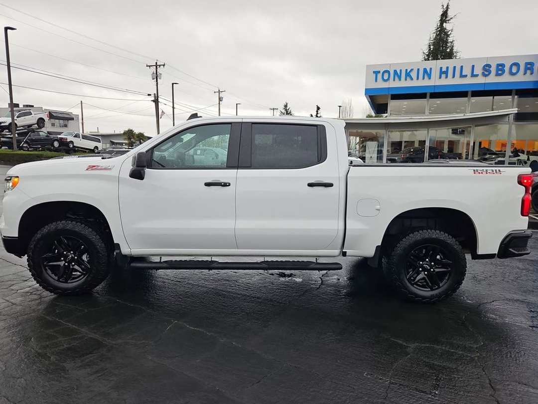 2024 Chevrolet Silverado 1500 LT Trail Boss - Image 2