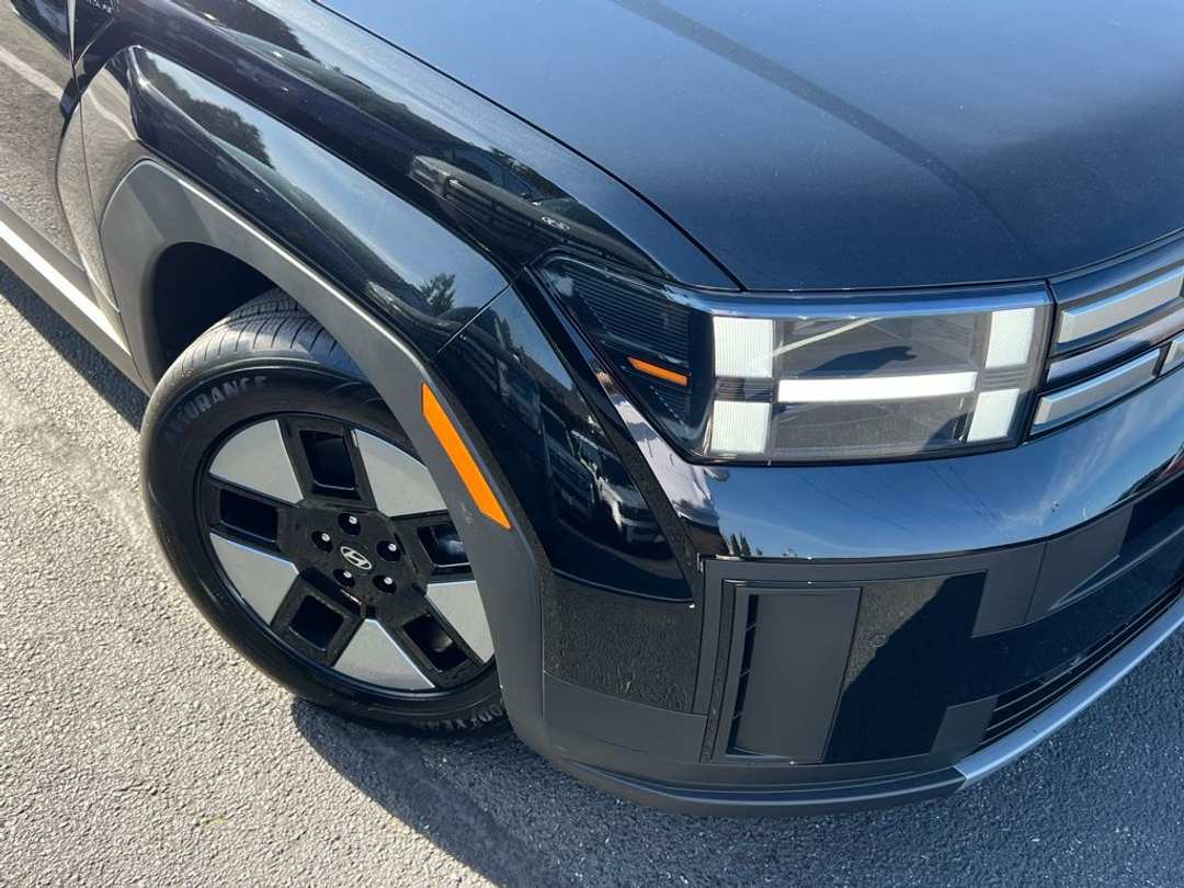 2026 Hyundai Santa Fe SE - Image 2