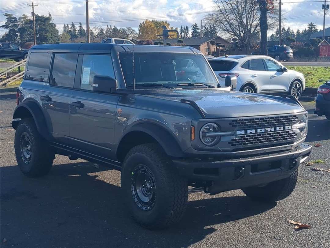 2025 Ford Bronco Badlands - Image 7