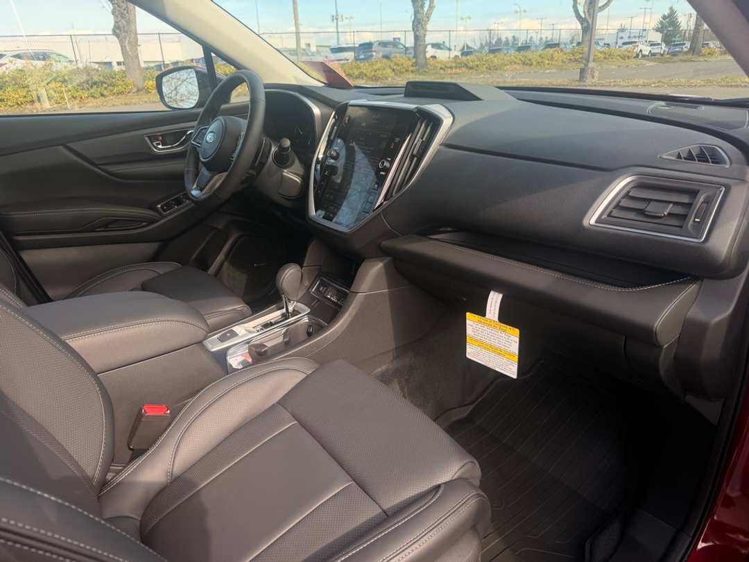 2026 Subaru Ascent Limited - Image 31