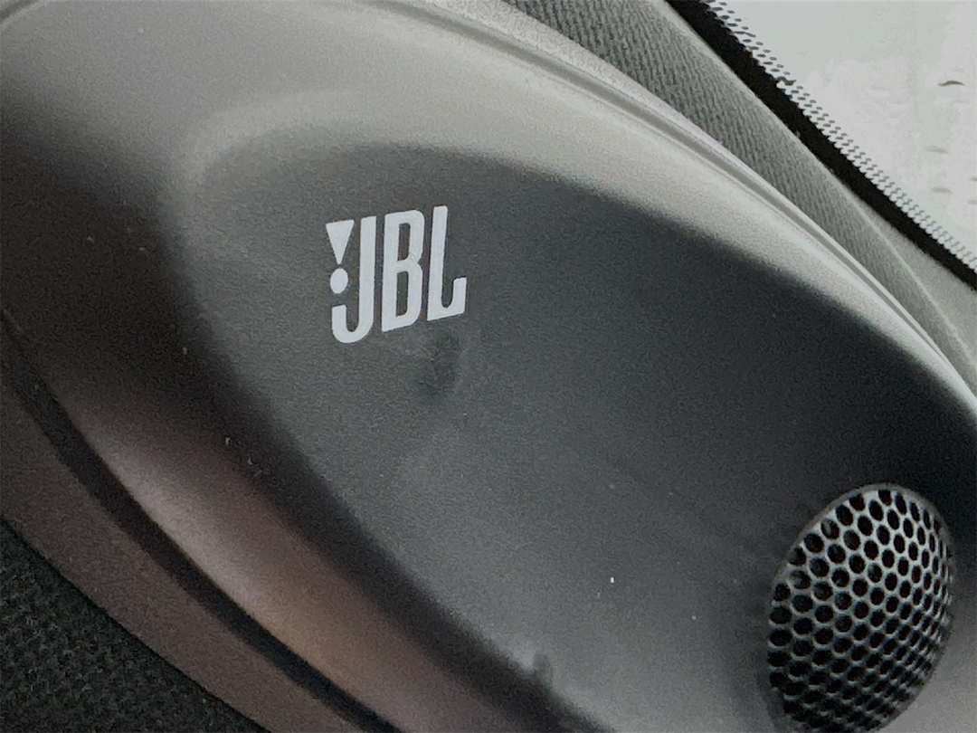 2026 Toyota Highlander Platinum - Image 19