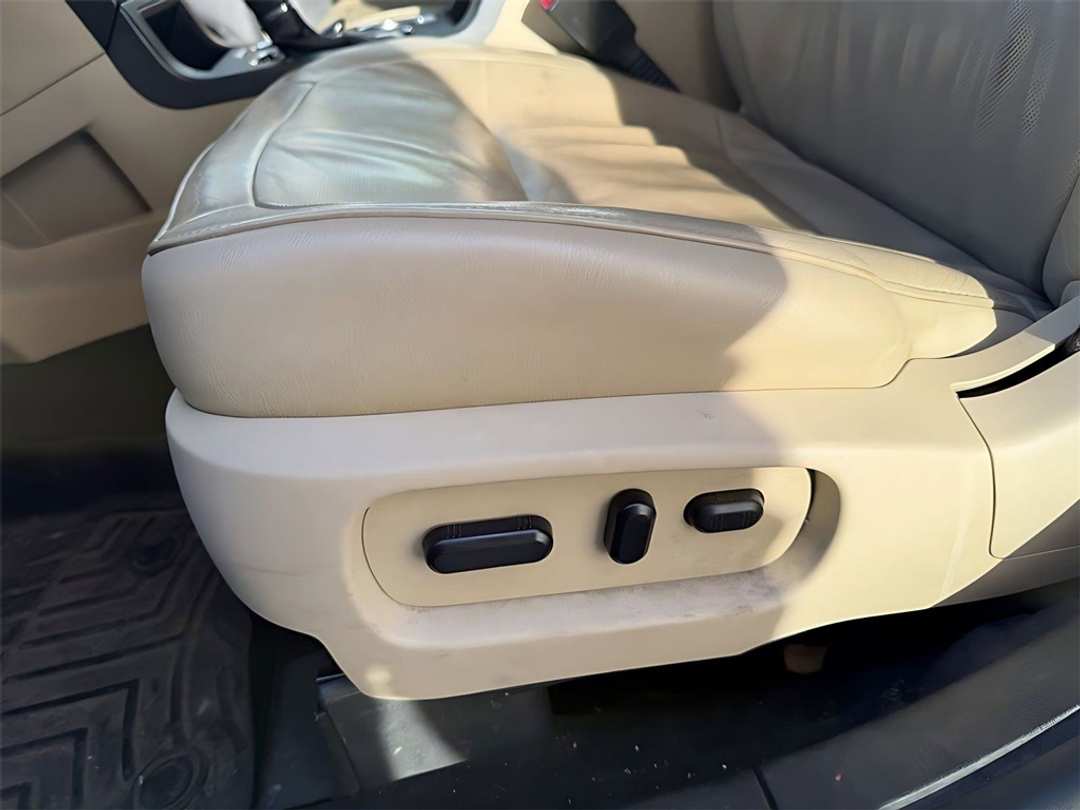 2019 Ford Flex Limited - Image 13