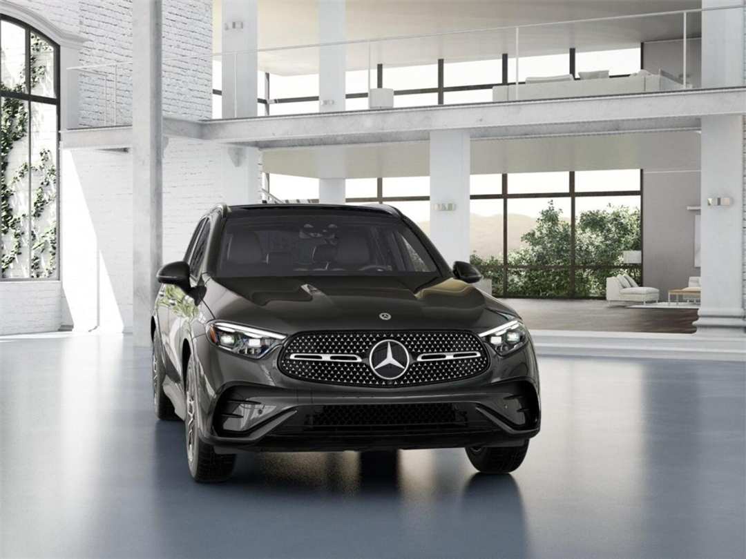 2026 Mercedes-Benz GLC GLC 300 - Image 8