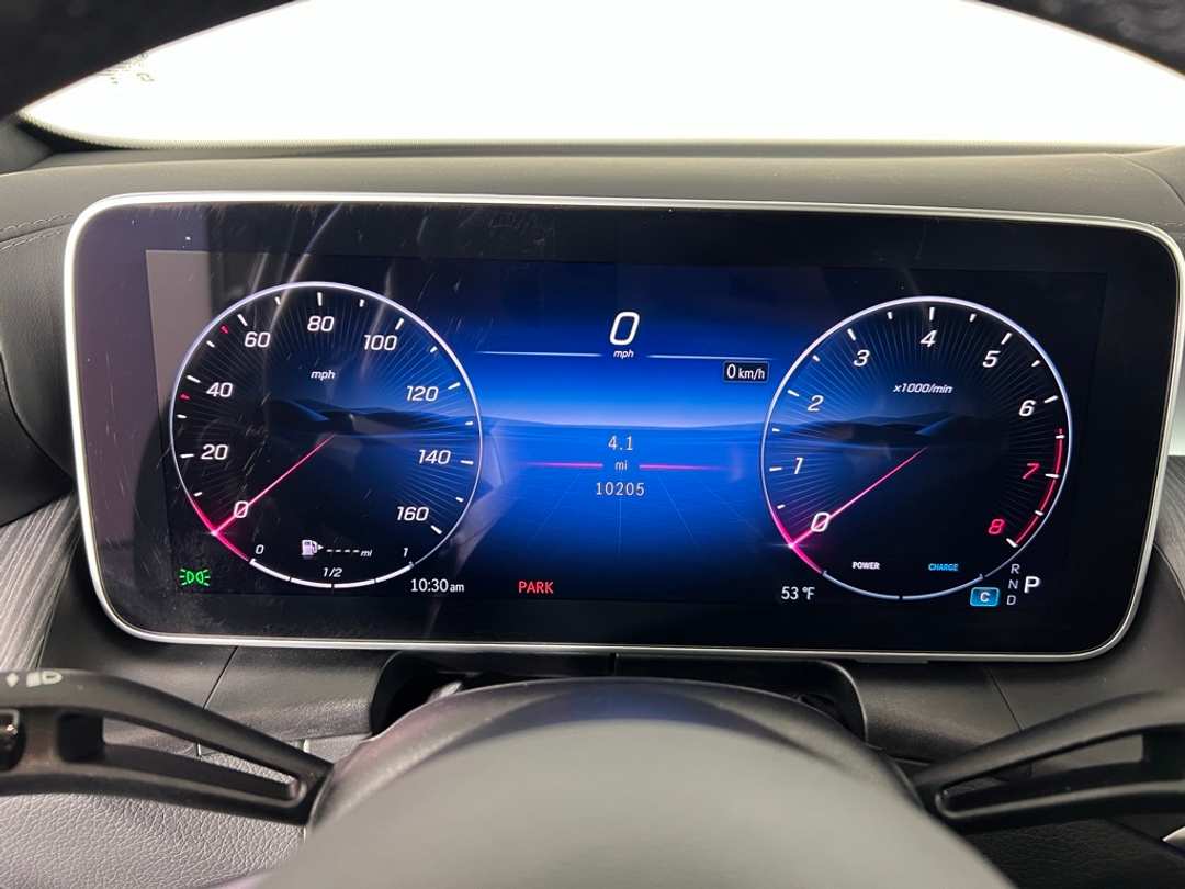 2025 Mercedes-Benz GLC GLC 300 - Image 18