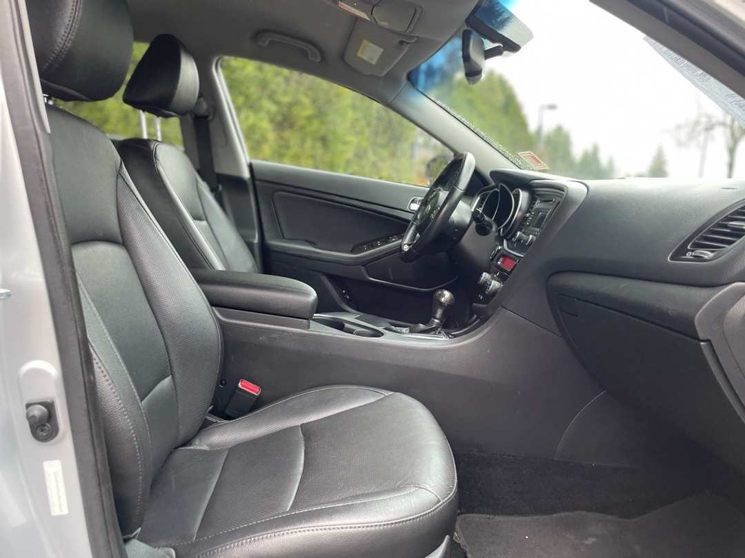 2015 Kia Optima EX - Image 13