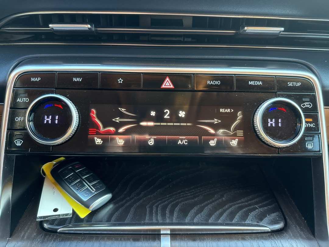 2021 Genesis Gv80 2.5T - Image 38