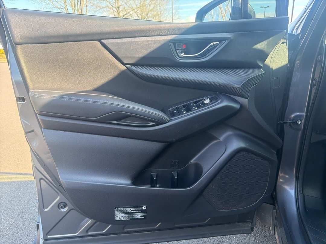 2023 Subaru Ascent Premium - Image 11