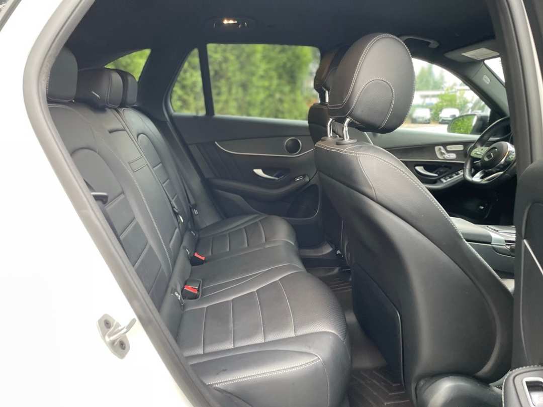 2022 Mercedes-Benz GLC GLC 300 - Image 23