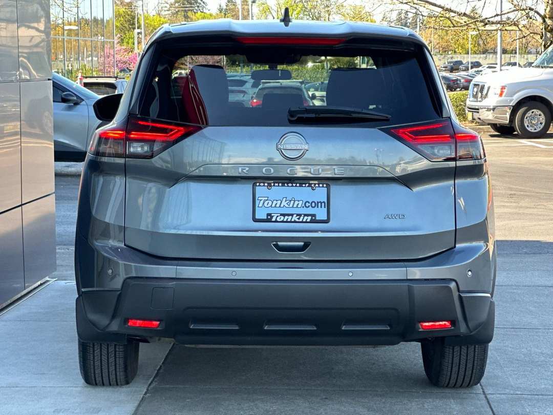 2025 Nissan Rogue S - Image 3