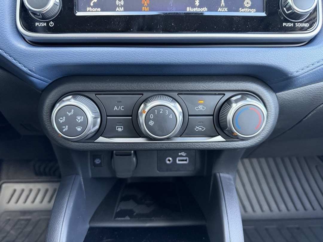 2025 Nissan Versa 1.6 SV - Image 22