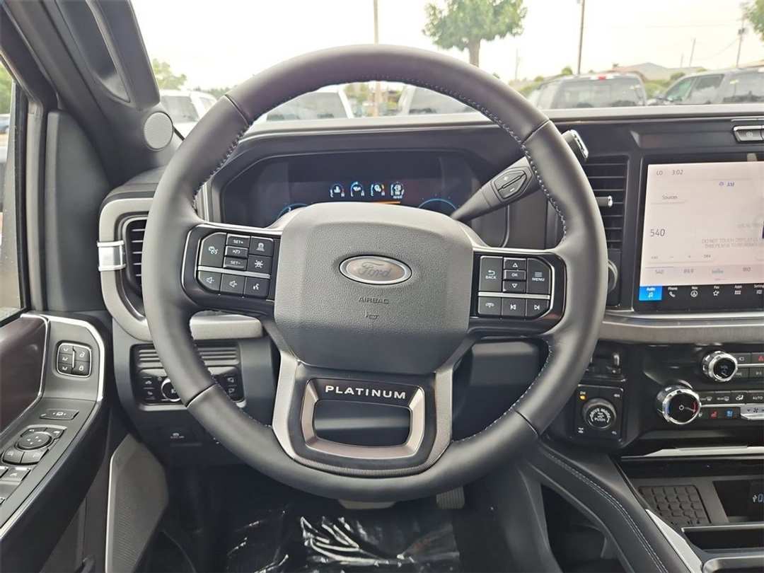 2026 Ford F-250Sd Platinum - Image 14