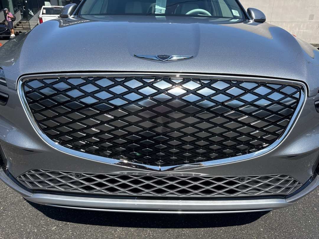 2026 Genesis Electrified Gv70 - Image 10