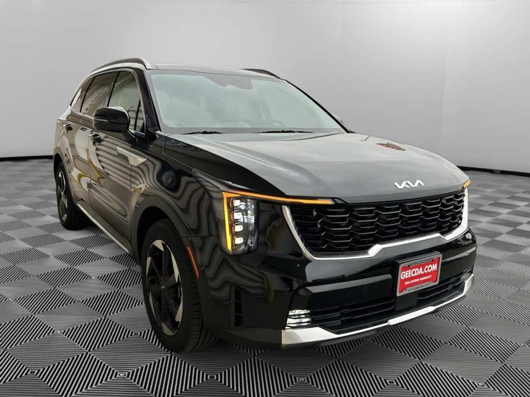 2026 Kia Sorento EX - Image 3