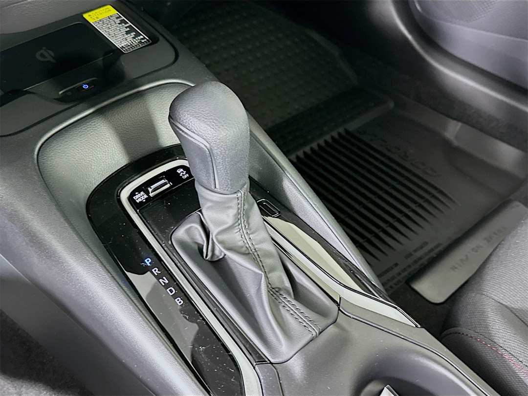 2026 Toyota Corolla SE - Image 17