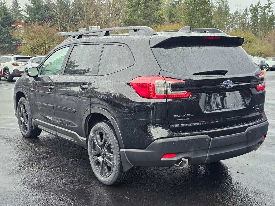 2026 Subaru Ascent Onyx Edition Touring - Image 3