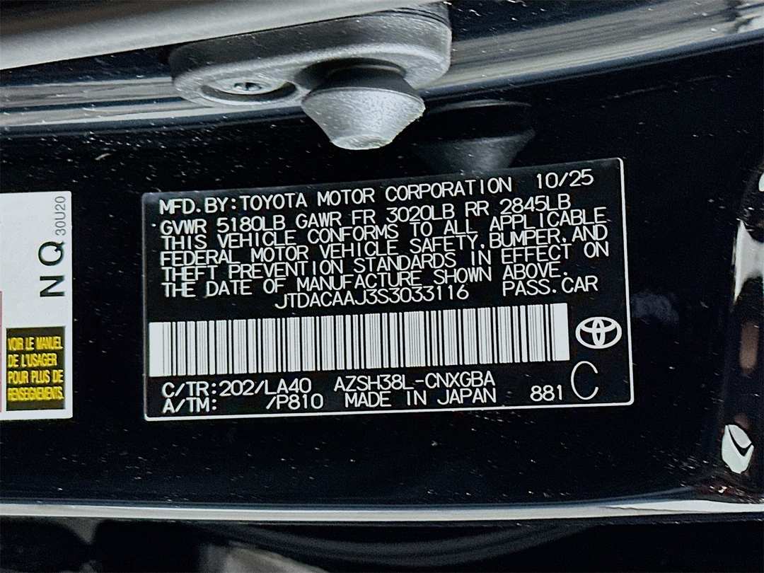 2025 Toyota Crown Signia Limited - Image 34