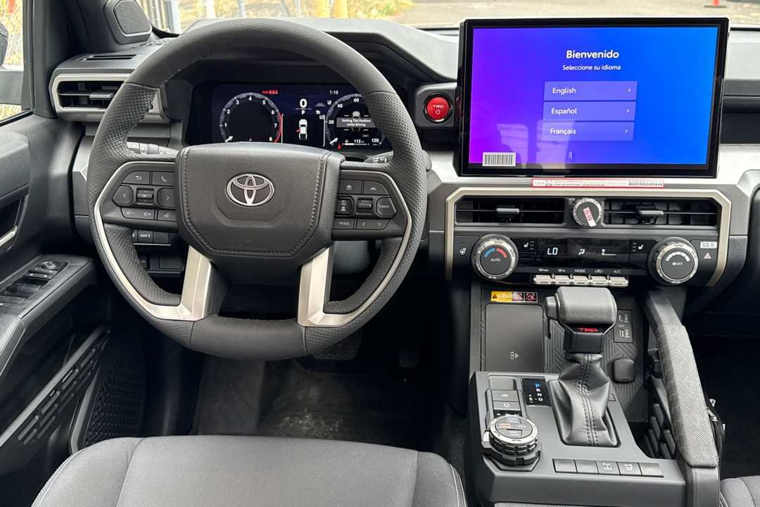 2025 Toyota Tacoma TRD Off Road - Image 14