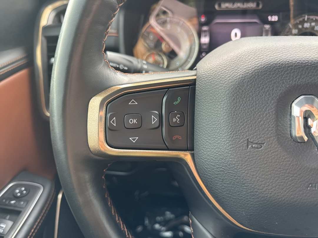 2022 Ram 1500 Laramie Longhorn - Image 40