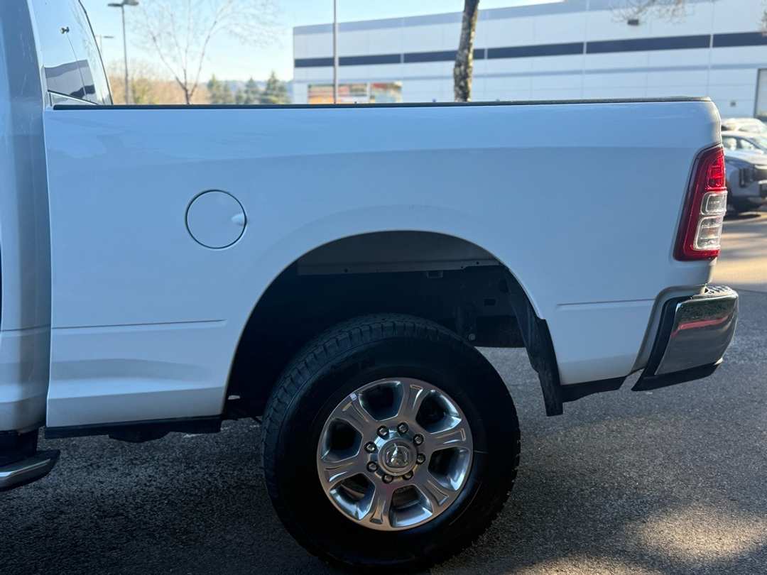 2024 Ram 2500 Big Horn - Image 9