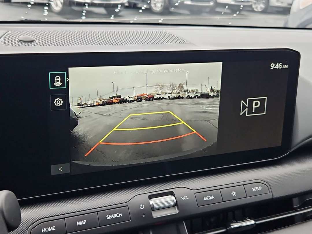 2025 Kia K4 LXS - Image 19