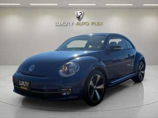 2012 Volkswagen Beetle 2.0T TURBO 2D 6 SPEED MANUAL ONLY 57,000 MILES
