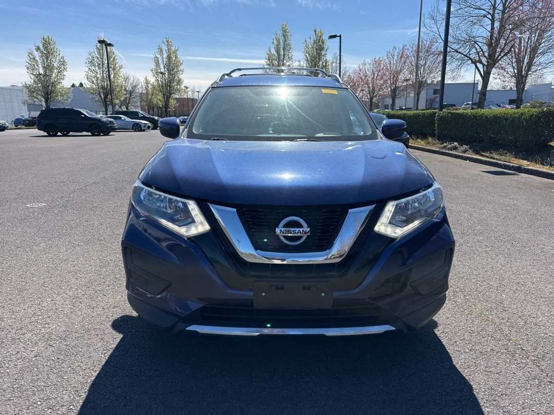 2017 Nissan Rogue SV - Image 2