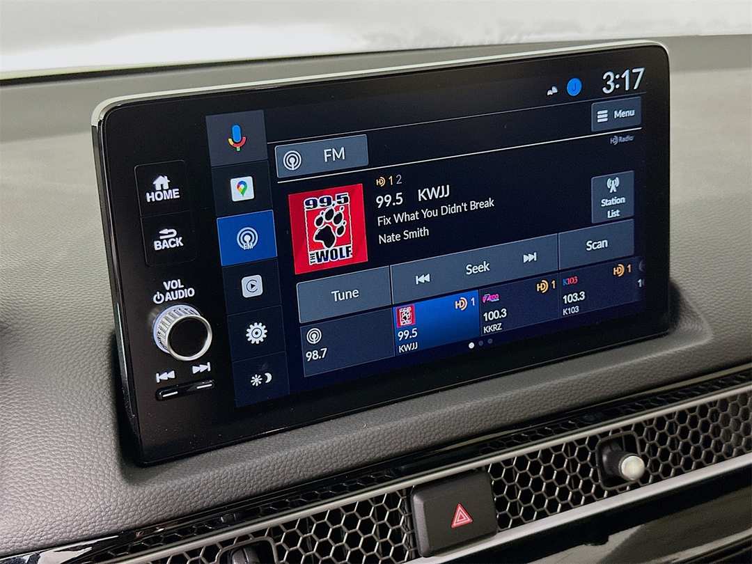 2026 Honda Civic Sport Touring - Image 15