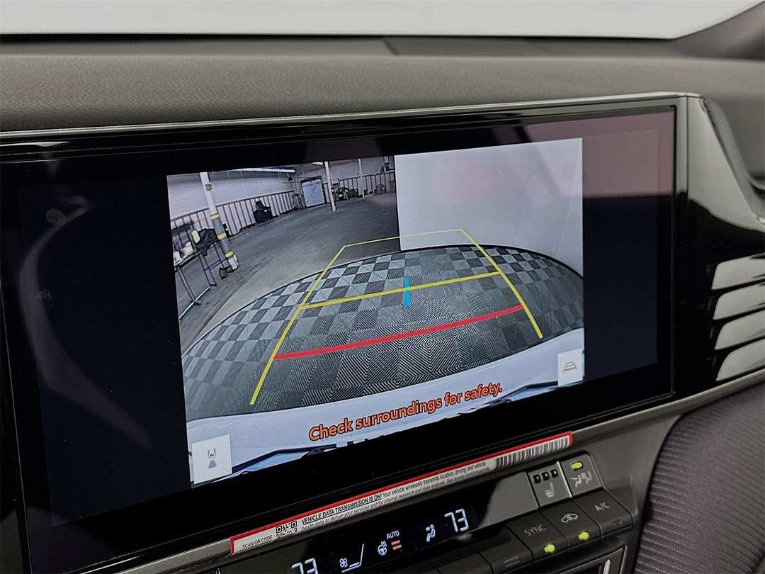 2026 Toyota Camry SE Nightshade - Image 14