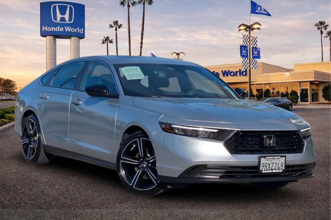 2024 Honda Accord Sport - Image 2