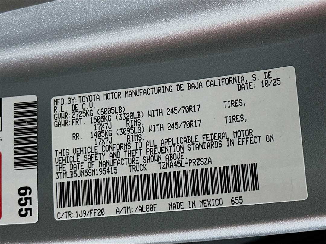 2025 Toyota Tacoma SR5 - Image 30