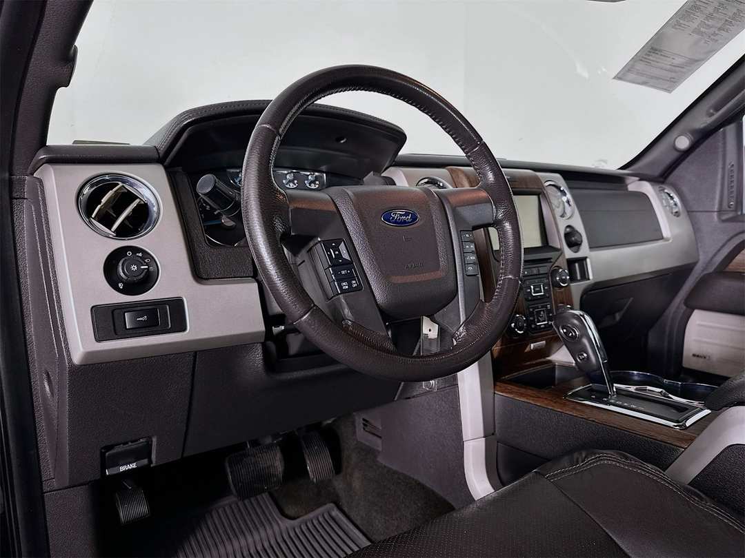 2014 Ford F-150 Lariat - Image 9