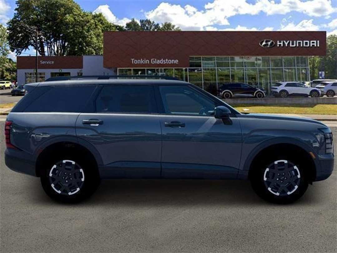 2026 Hyundai Palisade XRT Pro - Image 9